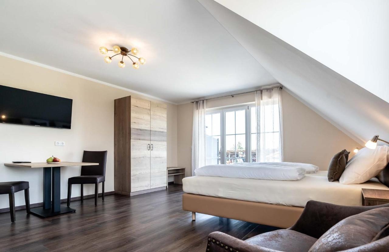 Gaestehaus Lemerhof Oberding Bagian luar foto